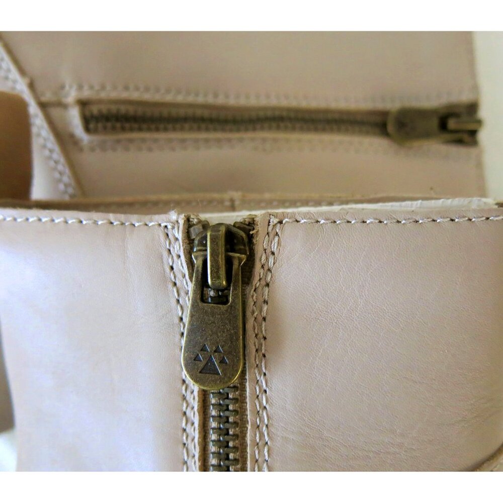 NWT in Box COUGAR Villa Cream Real Leather Waterproof PrimaLoft Boots - 7 - Picture 16 of 16